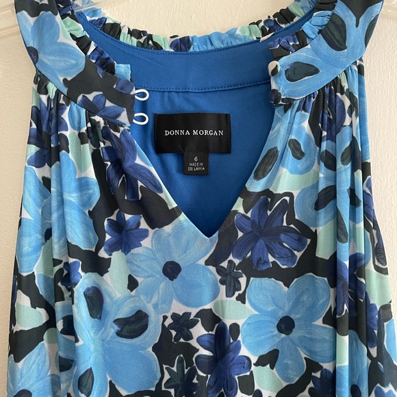 Donna Morgan Blue Floral Dress, New, Size 6 - Picture 4 of 4